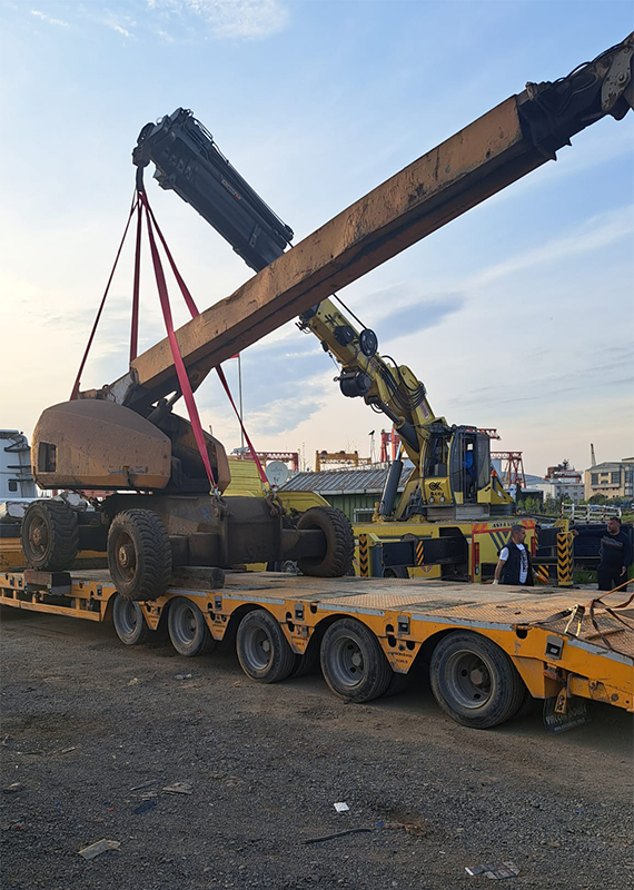 Tuzla'da Vinç Uygulaması 3